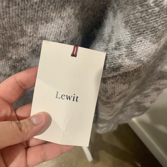 Lewit Wool Blend Sweater - Picture 7 of 8